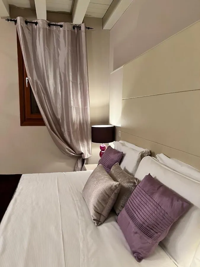 Villa Giotto Mestre 5*,