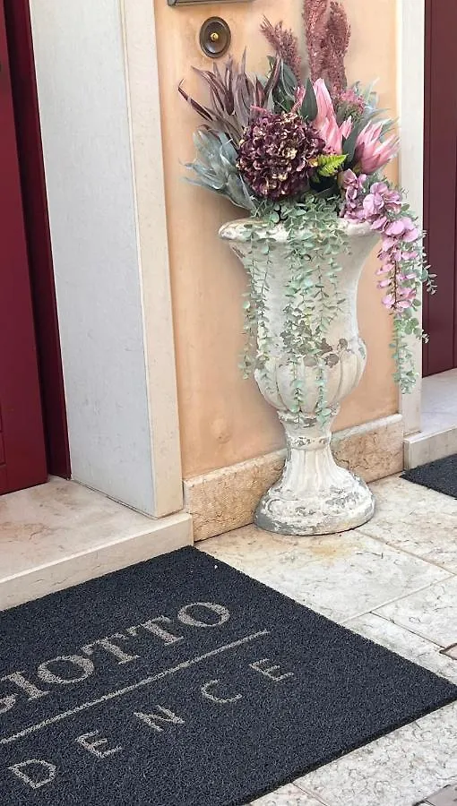 Villa Giotto Mestre Aparthotel