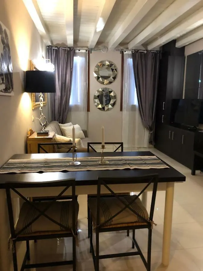 Villa Giotto Mestre 5*,